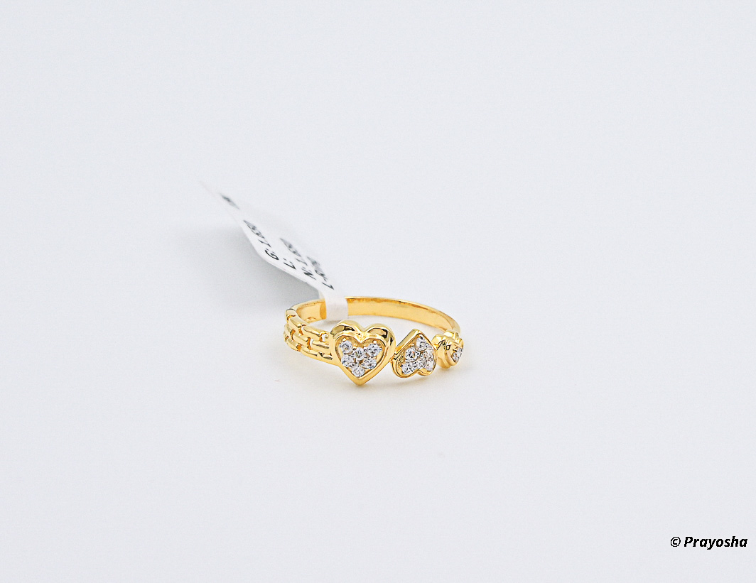 18 Carat Women's AD Gold Ring 006