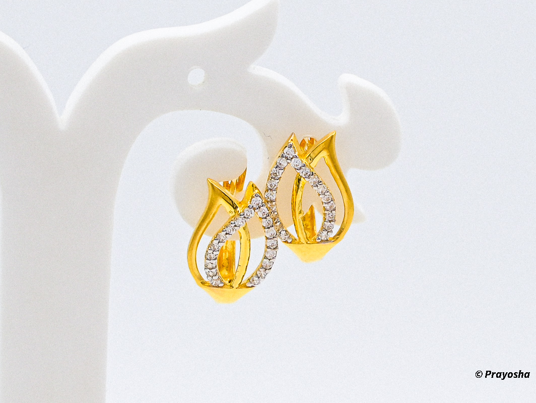 18 Carat gold American Diamond Earrings