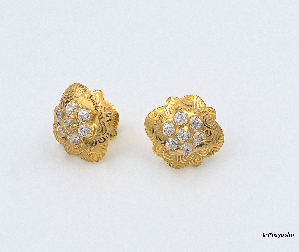 18 Carat Gold American Diamond earrings